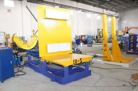 Hydraulic tilter with different working table