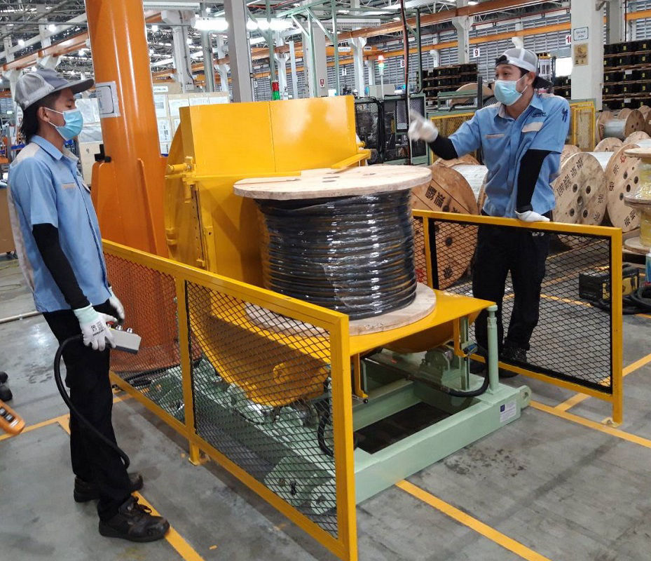 manual drum upender