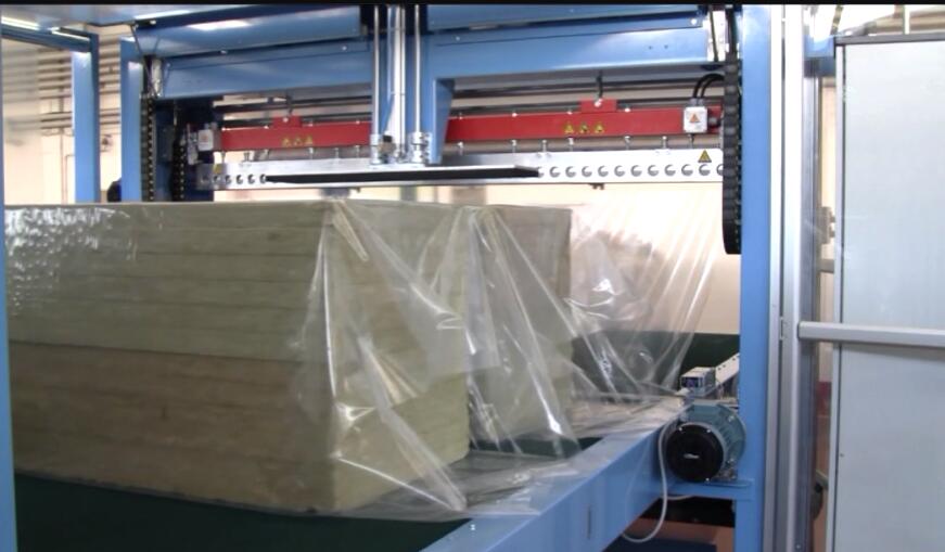 panel shrink wrap machine