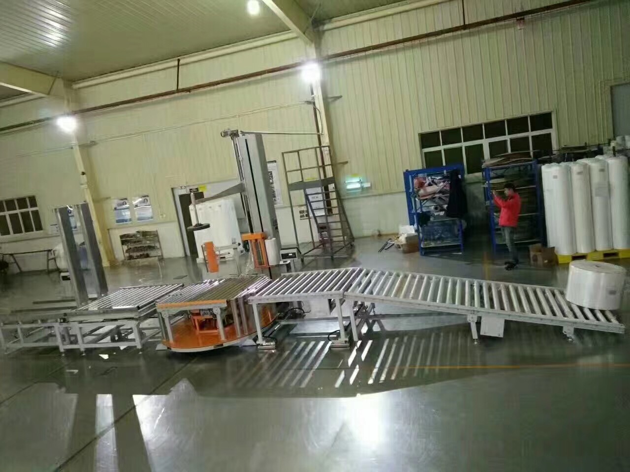 pallet packing machine