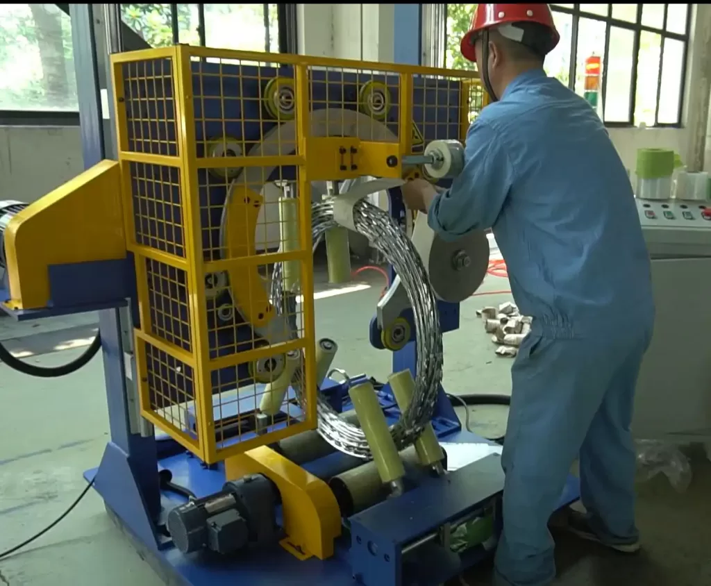 razor wire packing machine