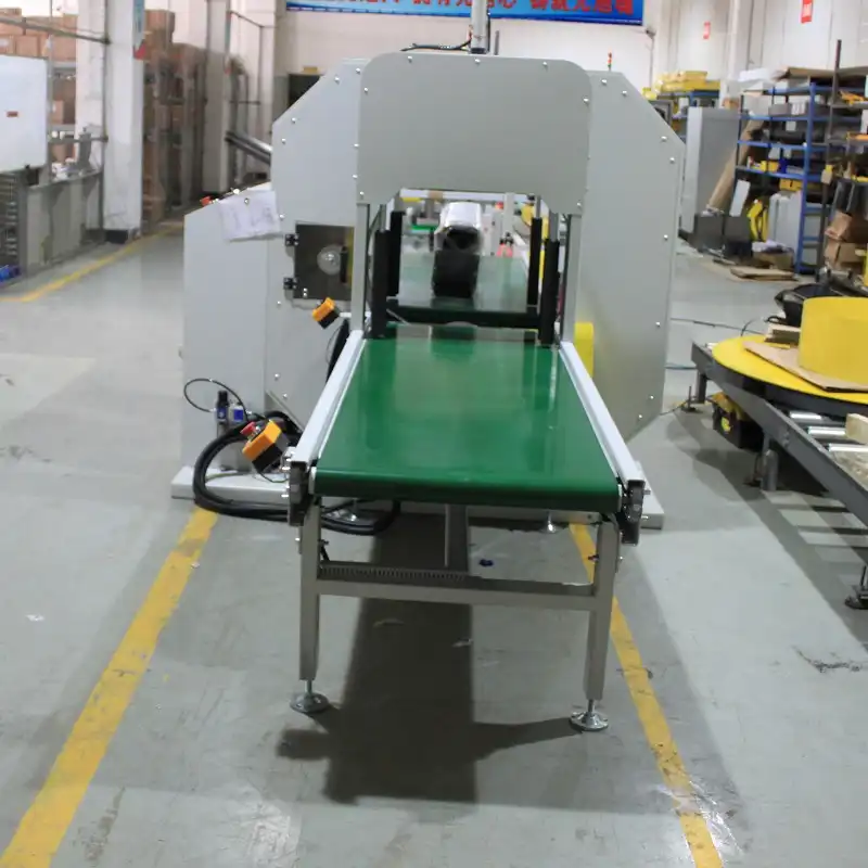 E400 Horizontal stretch wrapping machine-2