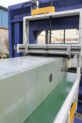 E1000 Horizontal stretch wrapping machine-manufacturer
