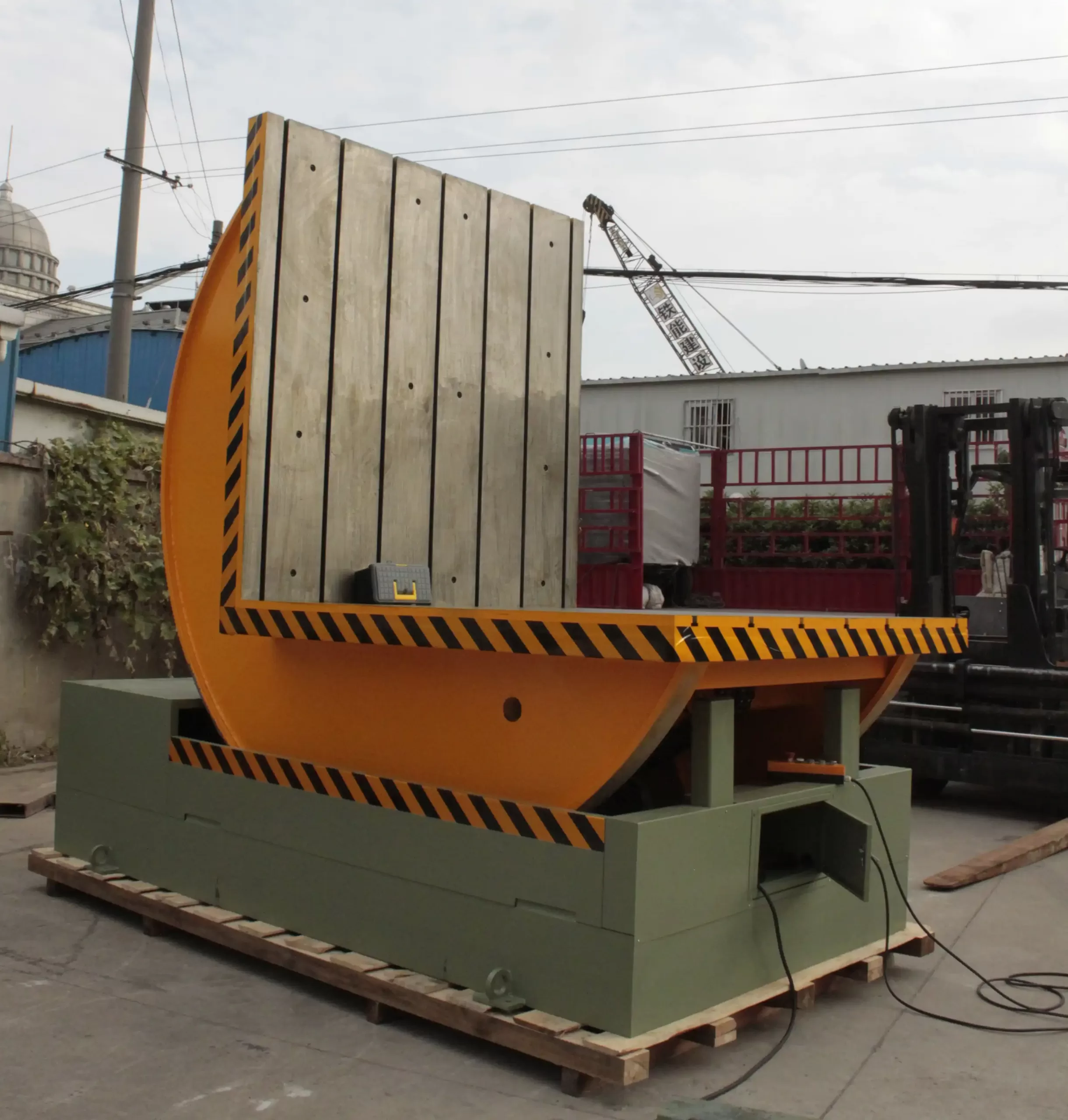 mold tilter