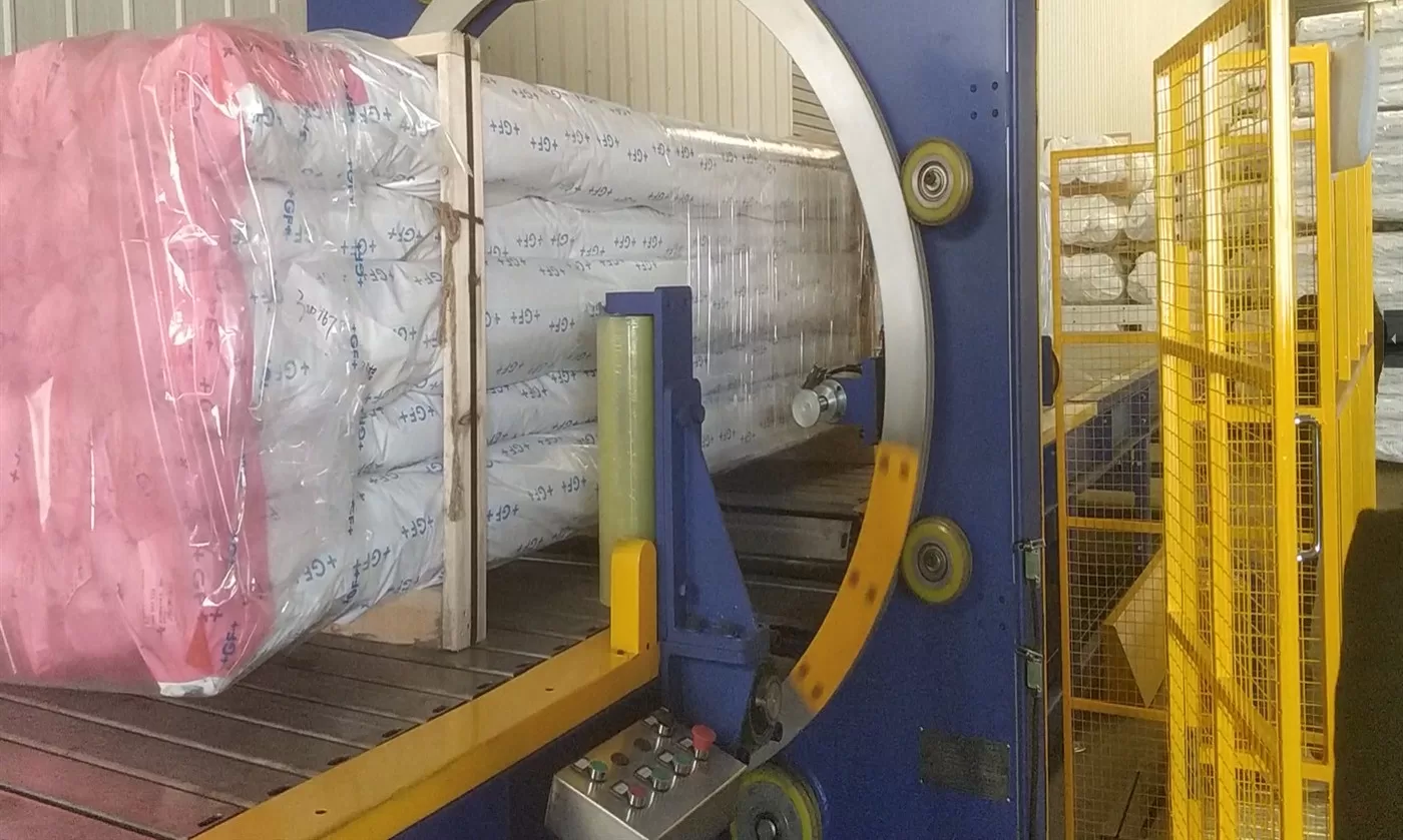 2horizontal wrapping machine gg1500 ce approved convey