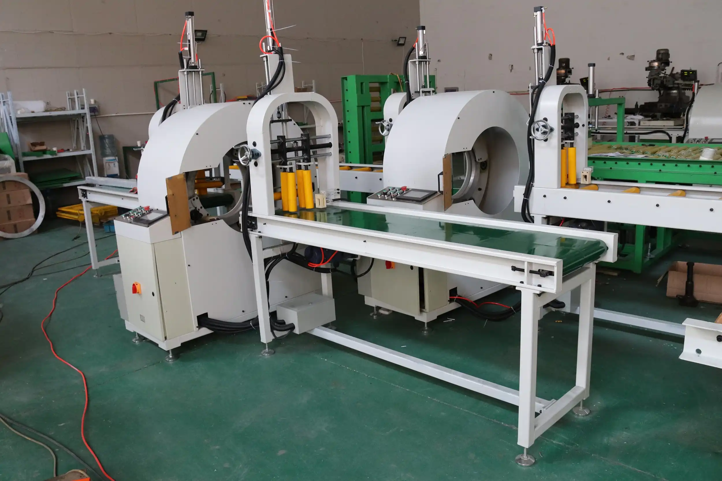e200 horizontal stretch wrapping machine4