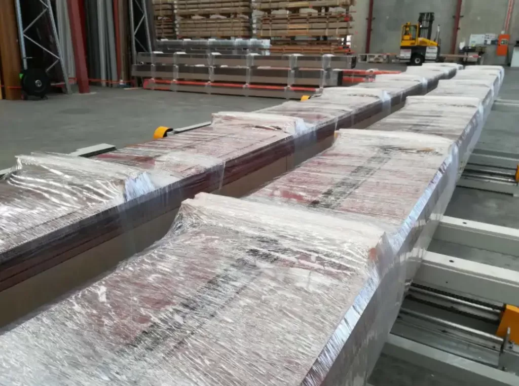 horizontal orbital wrapper with timber (3)
