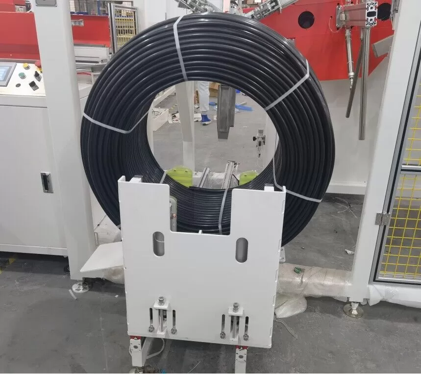 เครื่องม้วนและรัดสายรัดอัตโนมัติ FCL-V400-manufacturer