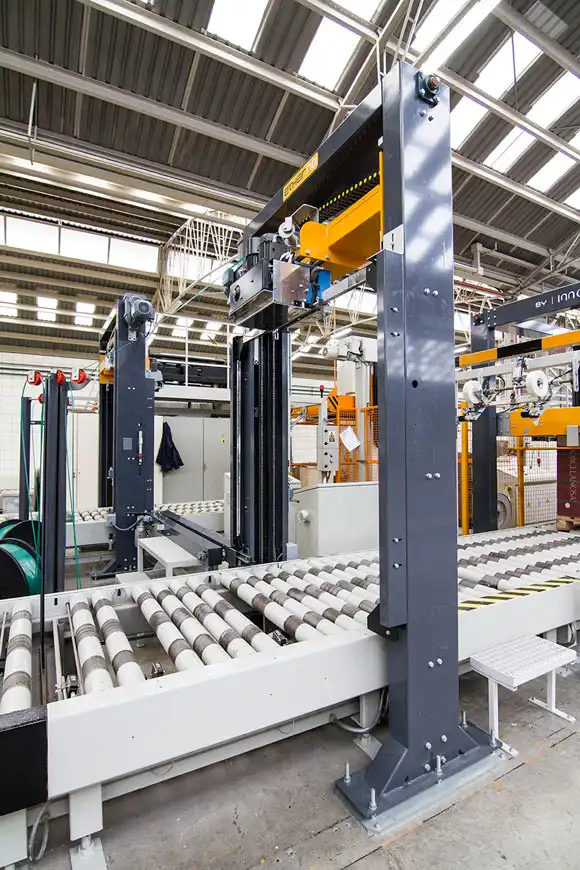panel strapping machine