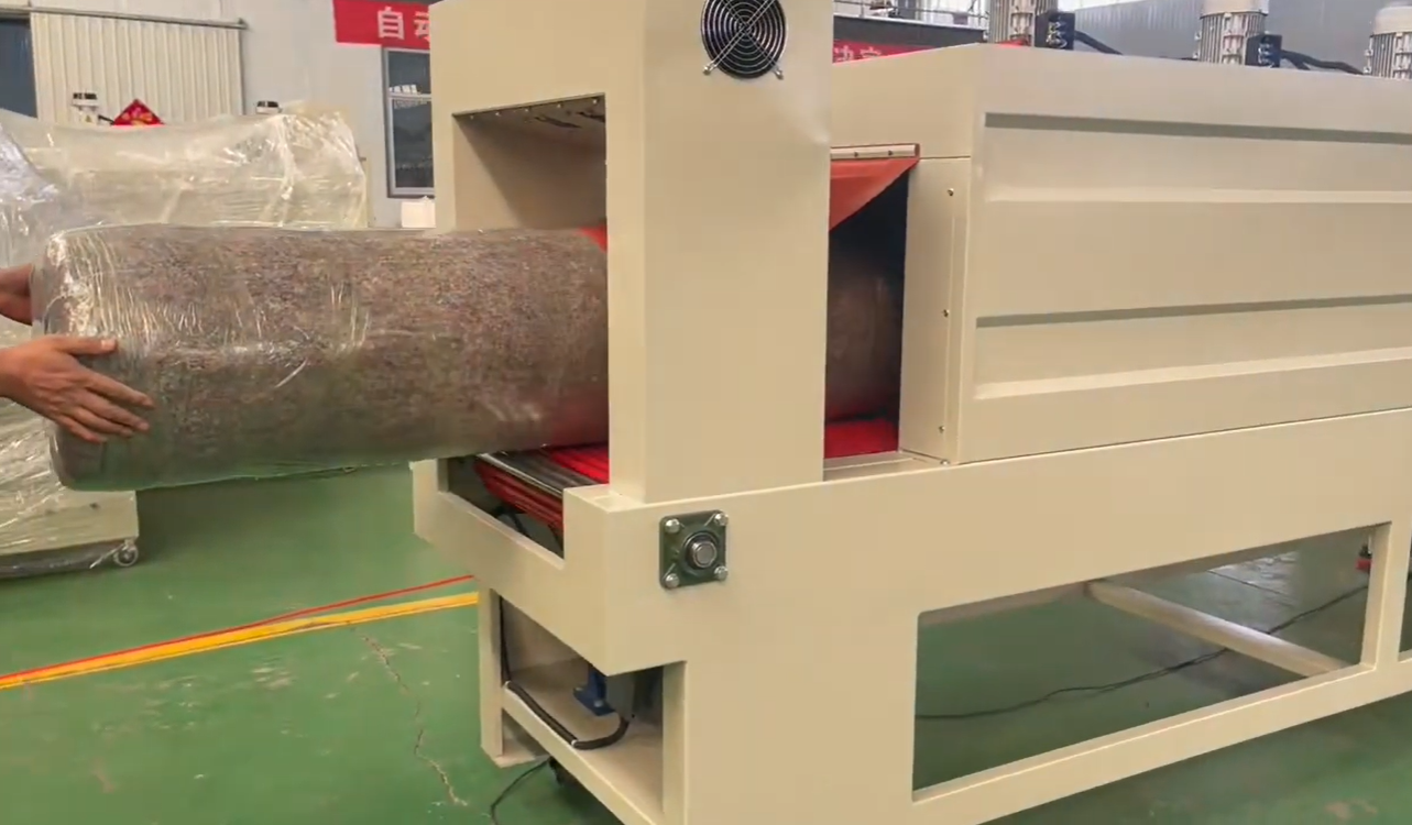 Máquina para encoger rollos de alfombra - Detalle 3