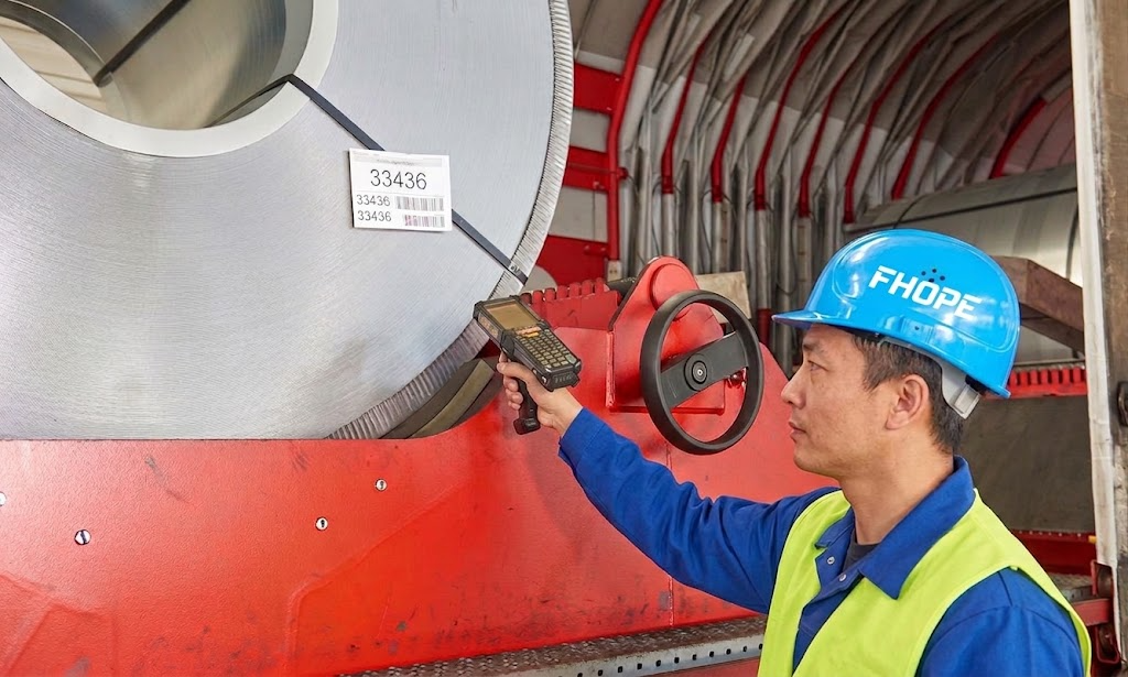 Labeling, Weighing and Traceability on a Coil Packing Line