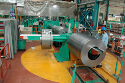 Slitting coil packaging line