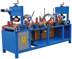 Machine à tarauder les profils automatique