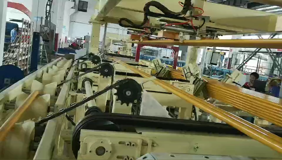ligne d'emballage de faisceaux de tubes en acier
