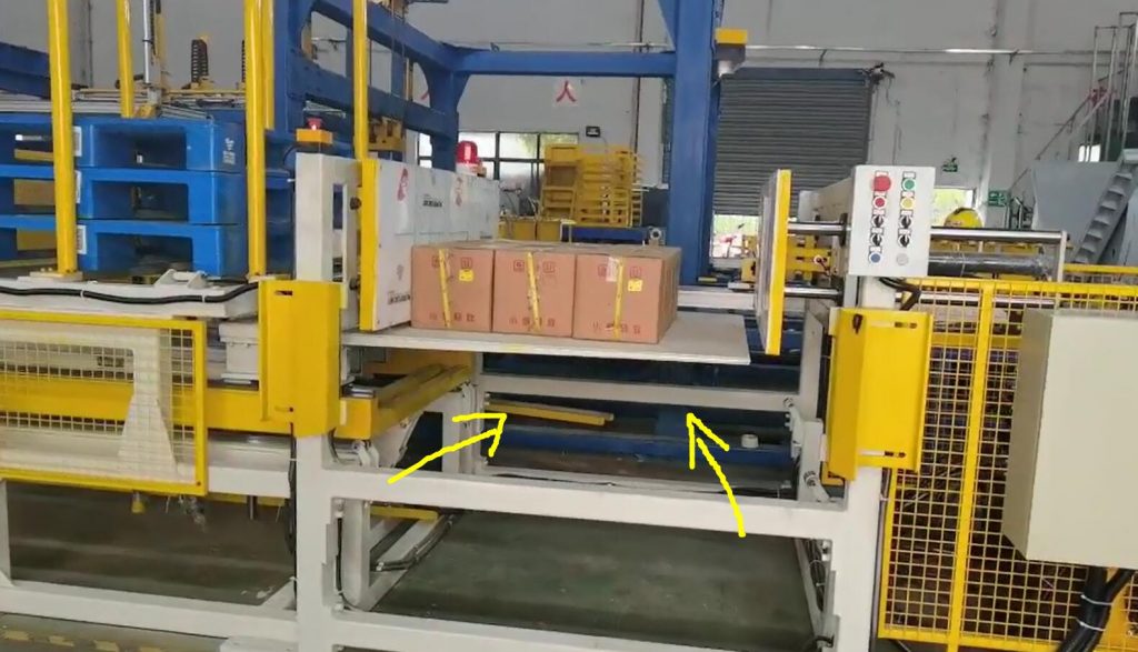 pallet changing machine by pushing