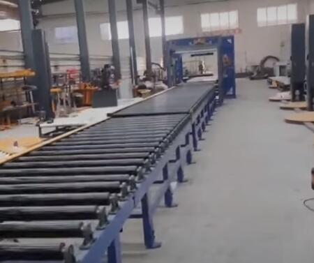 horizontal stretch wrapping machine