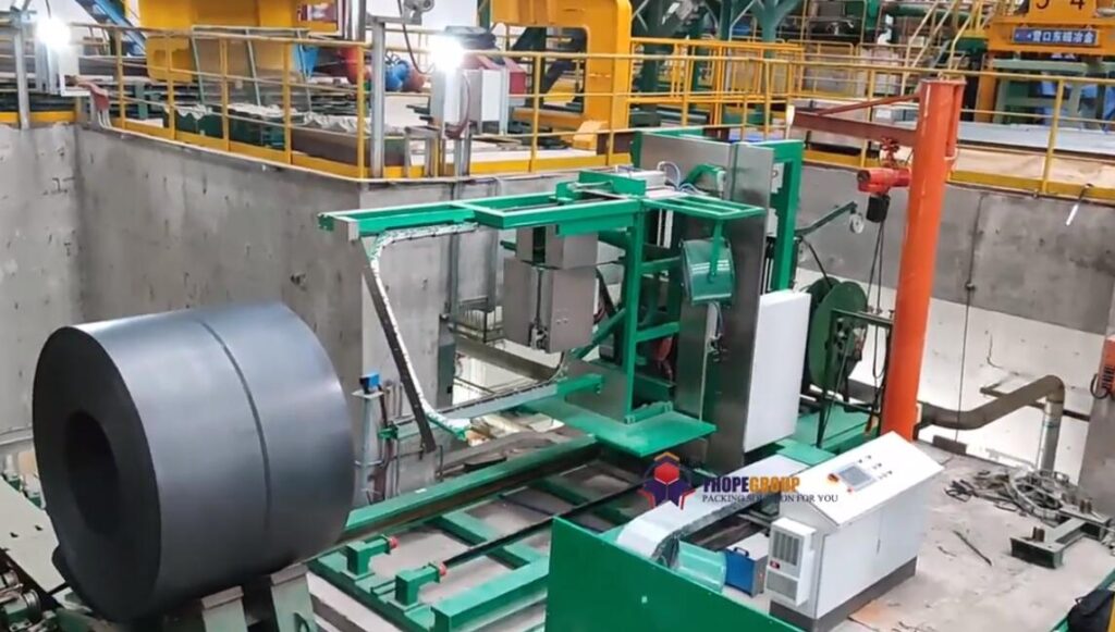Automatische radiale Umreifungsmaschine für Stahlspulen