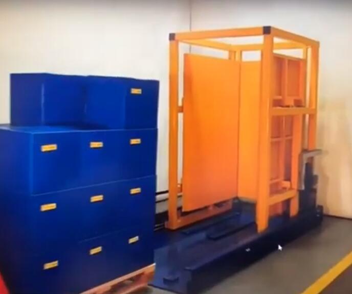 pushing type pallet changer