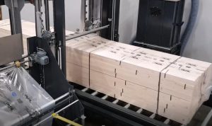 board packing machine